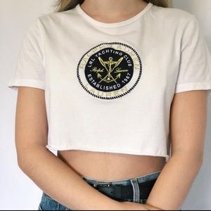 vintage cropped graphic t-shirt! 🤎